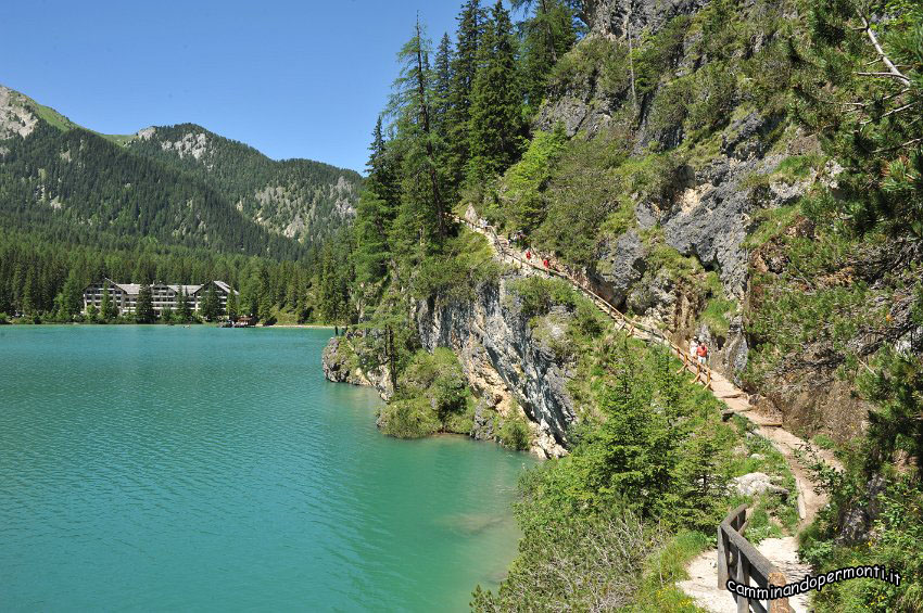 59 Lago di Braies.JPG